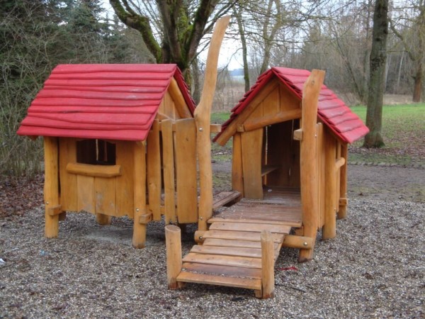 Spieldorf Helferskirchen U3 aus Robinie